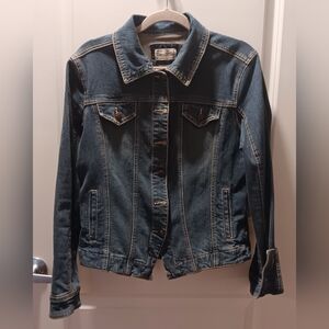 LIVE A LITTLE Jean Jacket